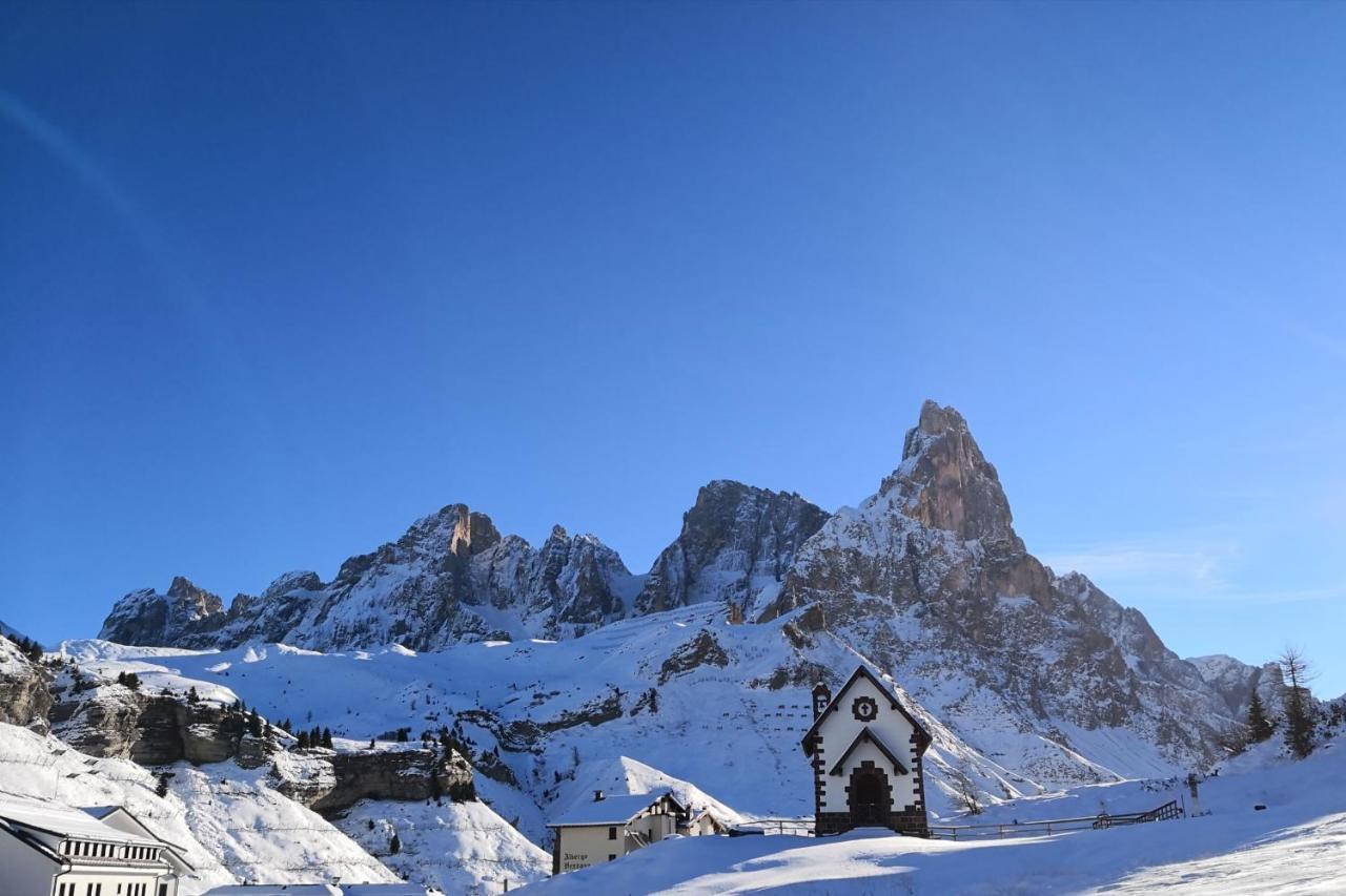 Hotel Alpenrose 파소 롤레 외부 사진