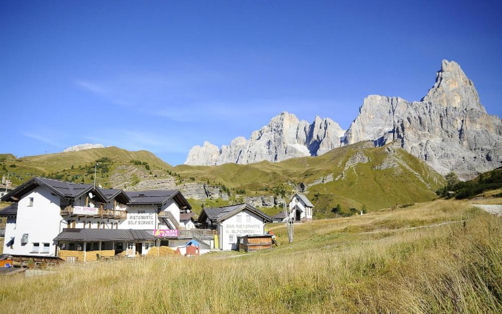 Hotel Alpenrose 파소 롤레 외부 사진